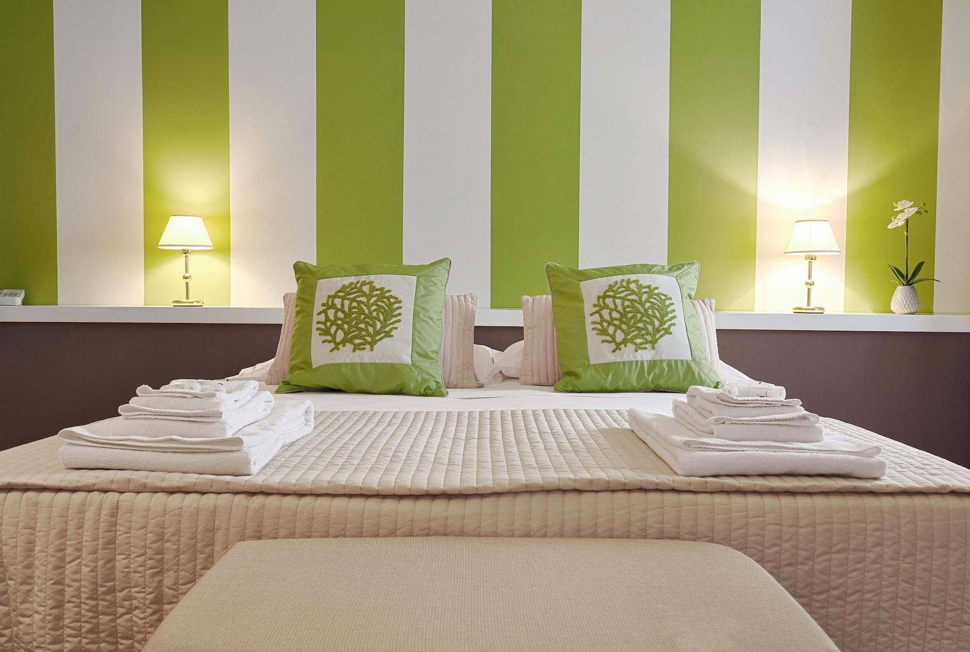 Hotel Al Madarig Castellammare del Golfo Extérieur photo