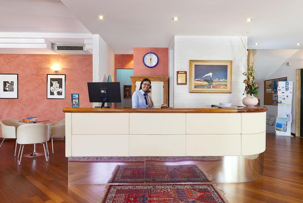 Hotel Al Madarig Castellammare del Golfo Extérieur photo
