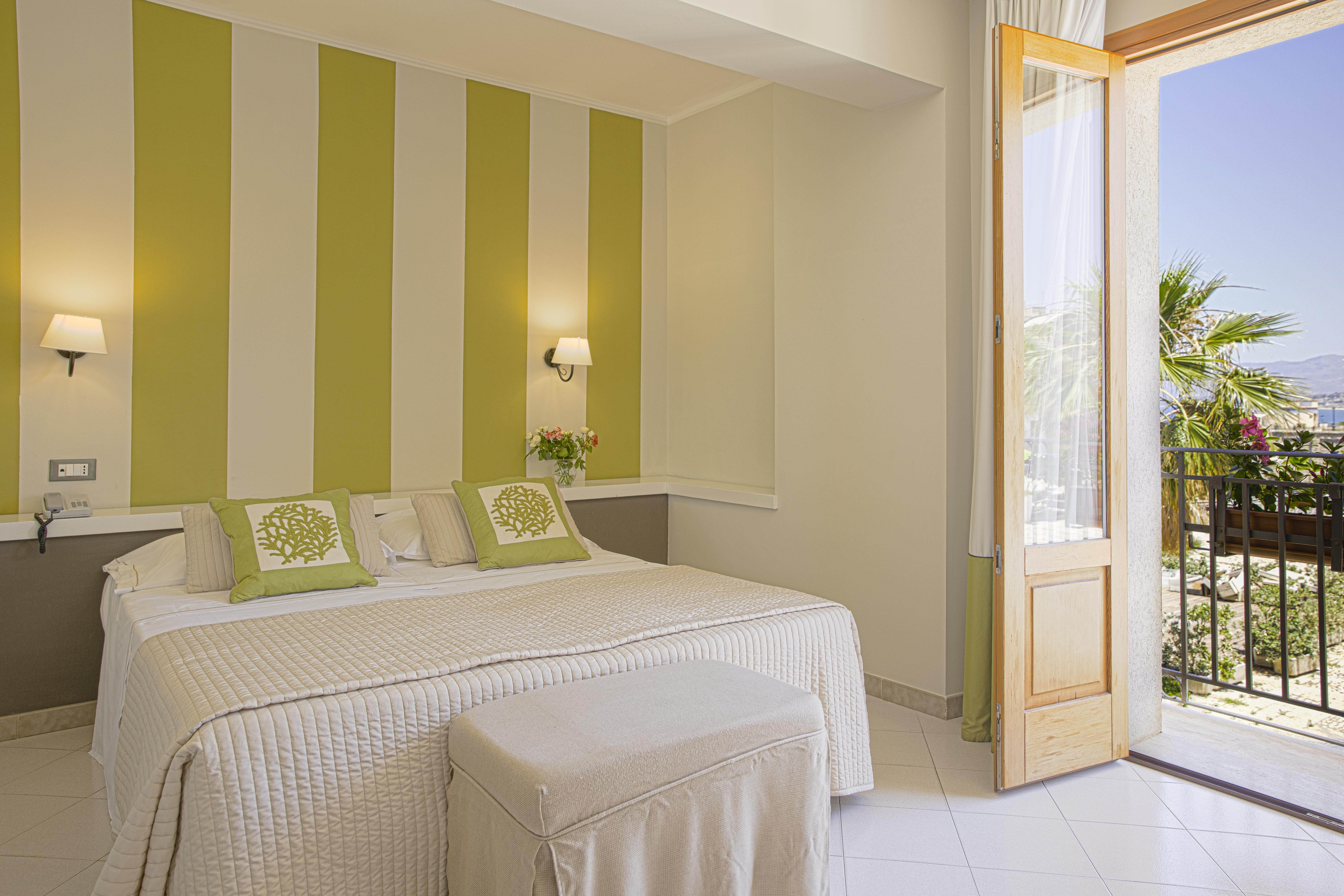 Hotel Al Madarig Castellammare del Golfo Extérieur photo