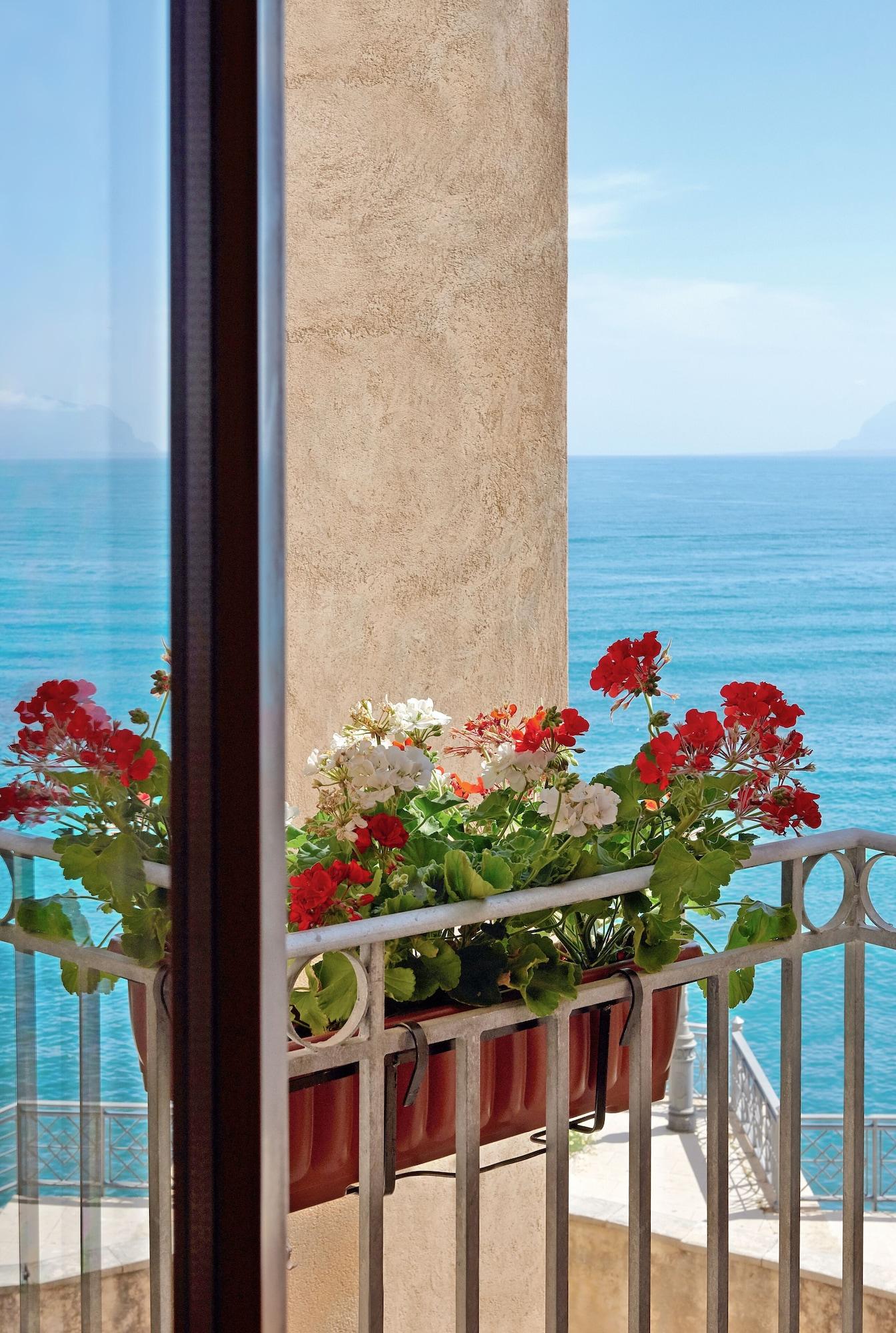 Hotel Al Madarig Castellammare del Golfo Extérieur photo